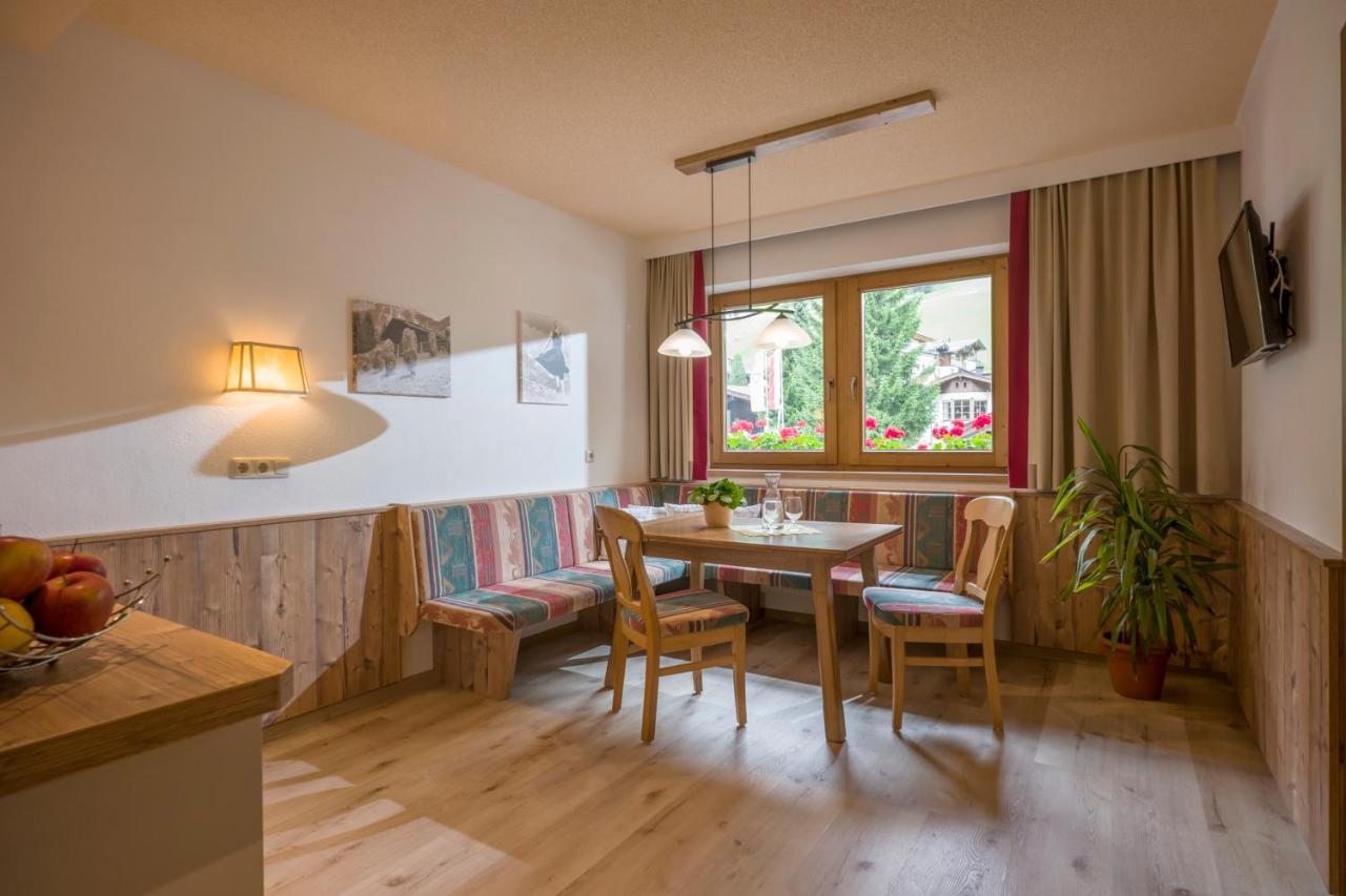 Hotel Pinzger Tux Ngoại thất bức ảnh