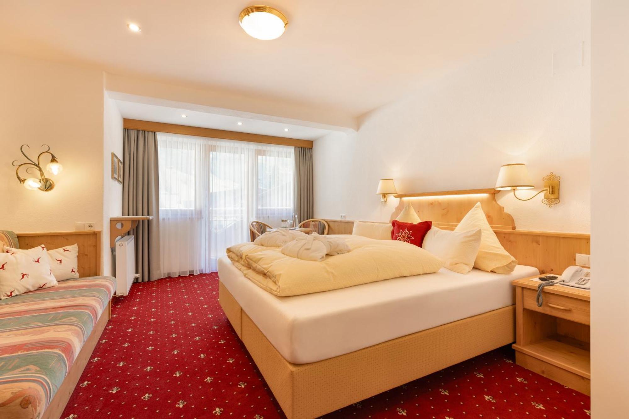 Hotel Pinzger Tux Ngoại thất bức ảnh