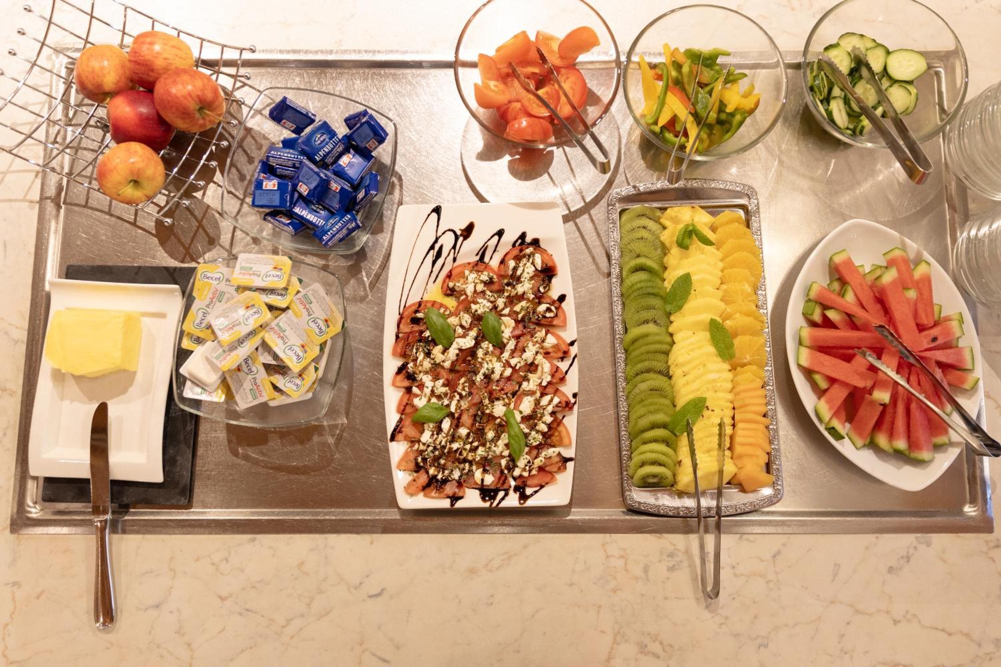 Hotel Pinzger Tux Ngoại thất bức ảnh